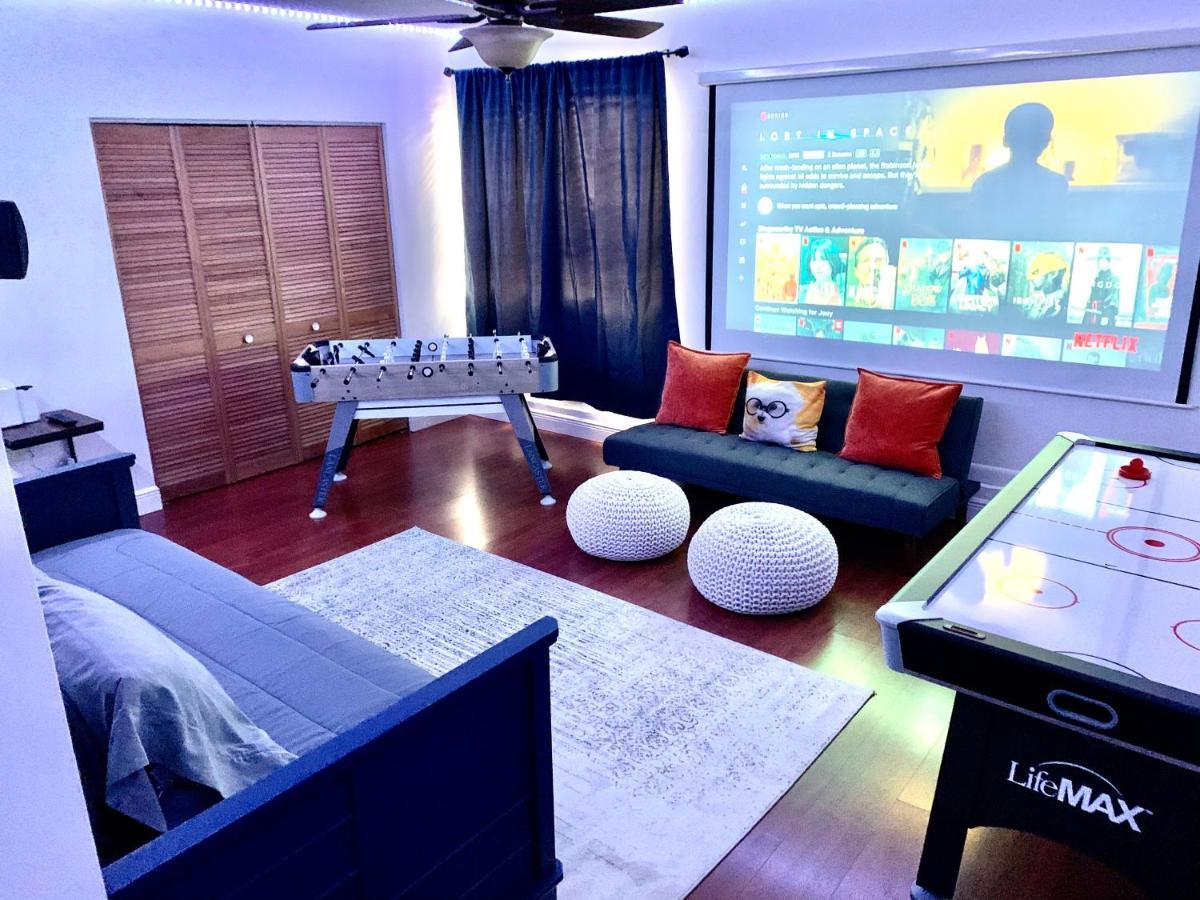 Kendall Keys Oasis Home W/ Pool, Theater & Arcade Miami Esterno foto